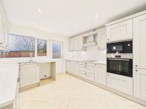 Photo 8- click for photo gallery